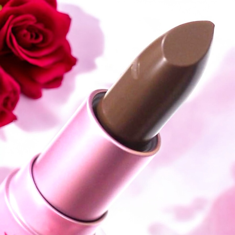 Jeffree Star Cosmetics Tinted Lip Hydrating Melting Lip Balm “Cowboy Kiss” - Picture 3 of 7